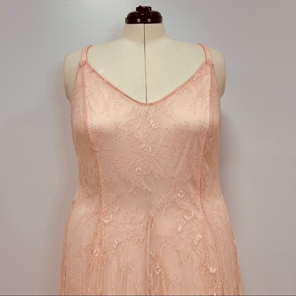 TORRID Romantic Peach Lace Trapeze Midi Dress 3X - Picture 4 of 10